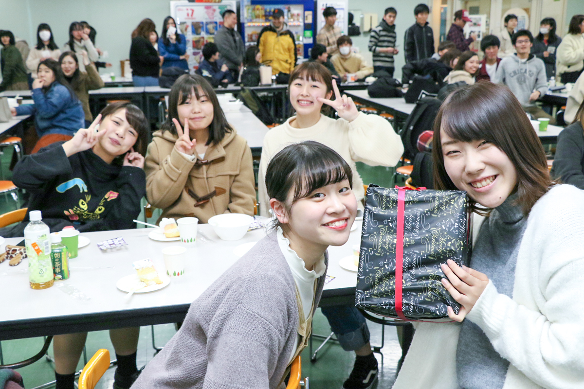東北文化学園専門学校クリスマスイベントを開催しました