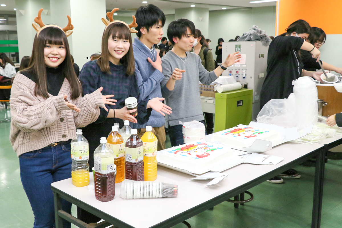 東北文化学園専門学校クリスマスイベントを開催しました