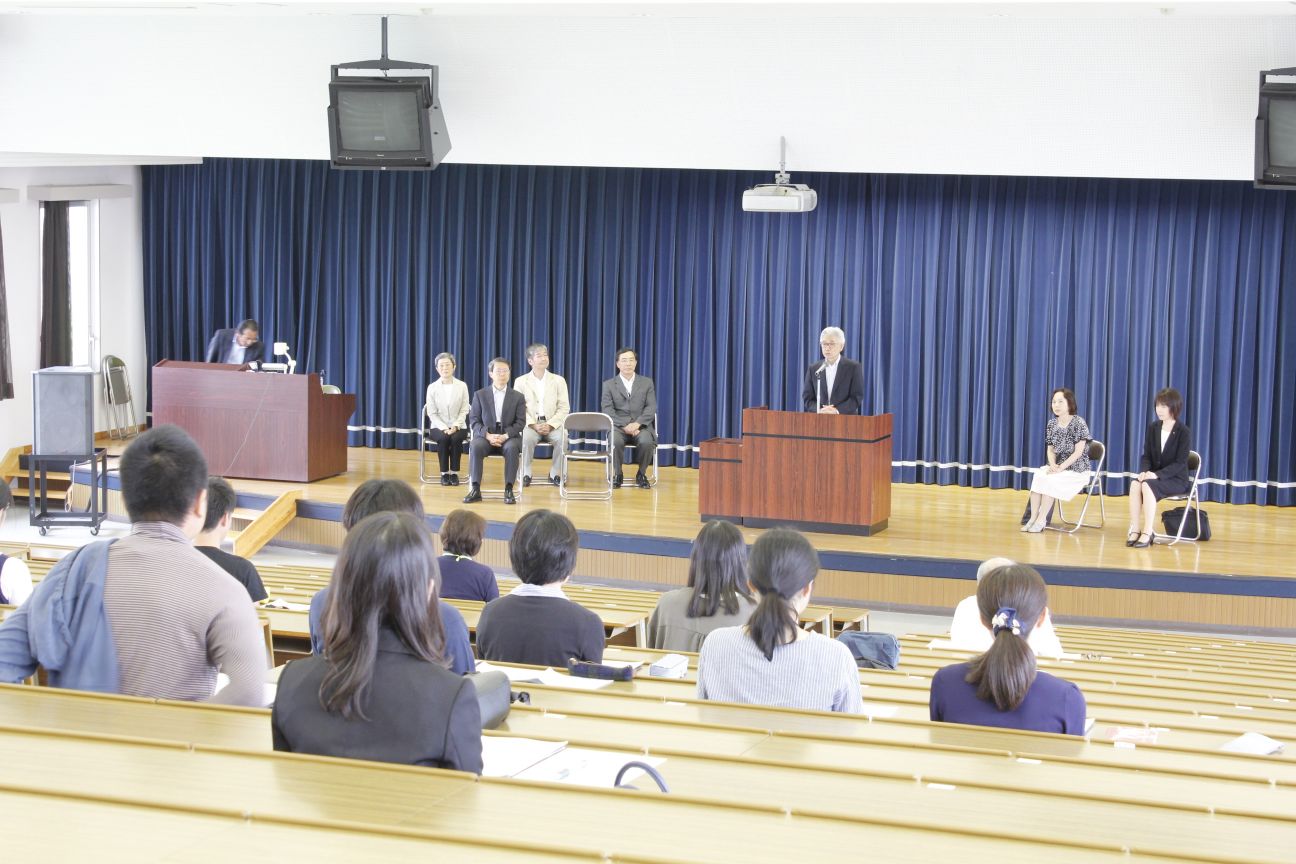 平成３０年度図書館司書 司書補講習開校式開催 新着情報 富士大学