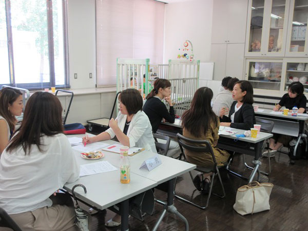 研究についての悩みや質問を教員に相談