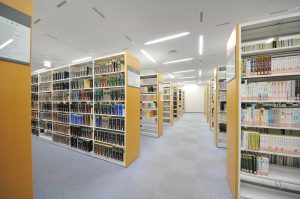 5階法科大学院図書室内