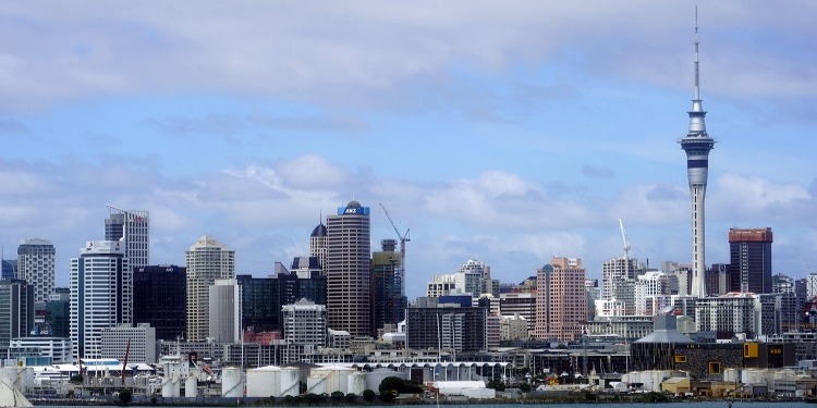 学生社会人シニア大人むけ短期長期語学留学 ニュージーランド オークランドクライストチャーチウェリントン 都会都市
