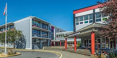 エスクイモルト・ハイ・スクール Esquimalt High School