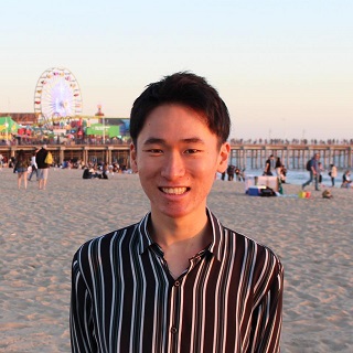 モデレーター森岡氏