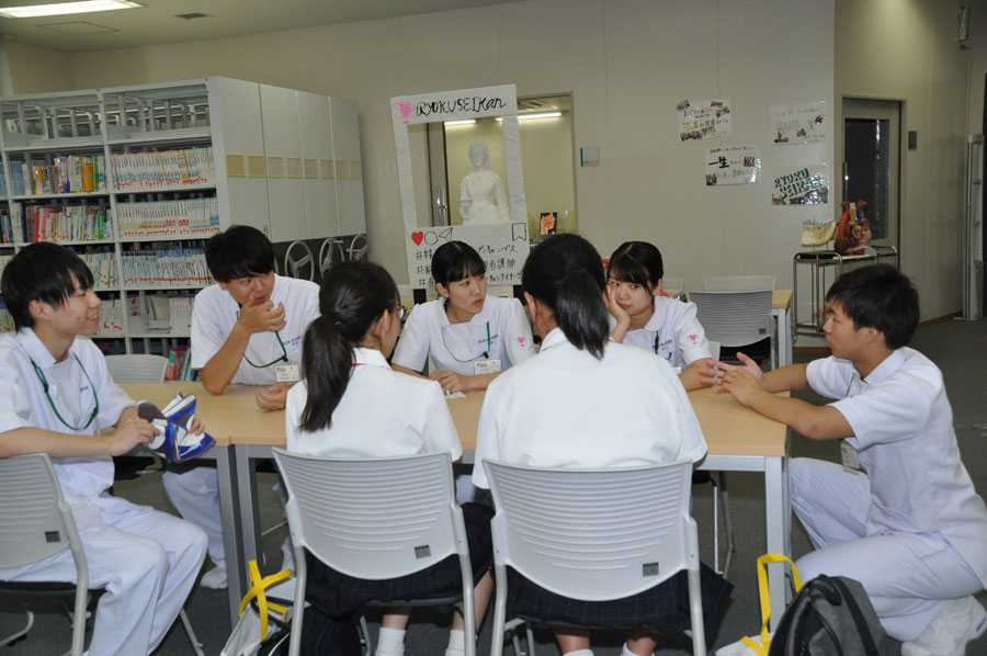 ボランティア学生