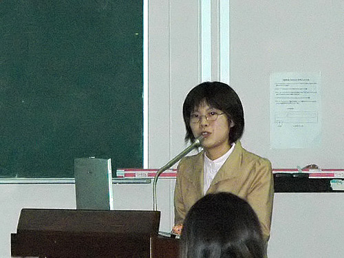 講師の辻川めぐみ先生