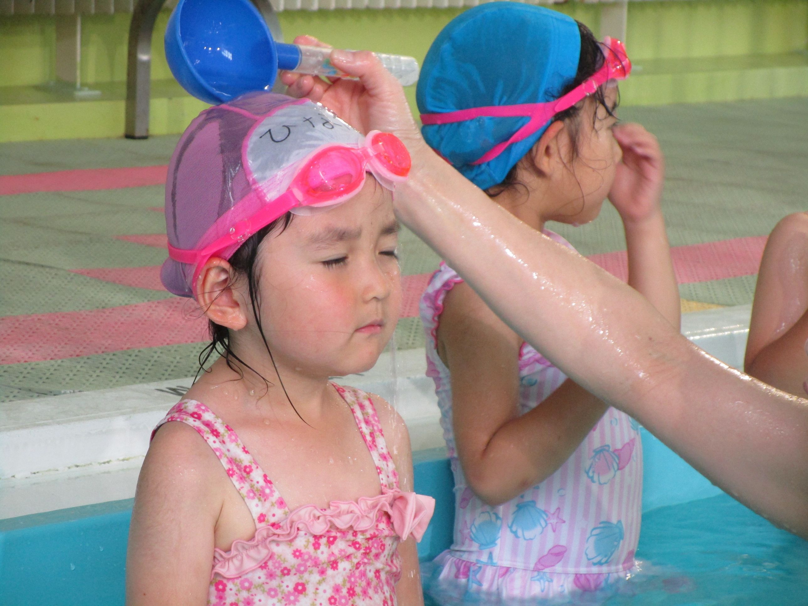 ドキドキ初めてのスイミング 久慈幼稚園 News