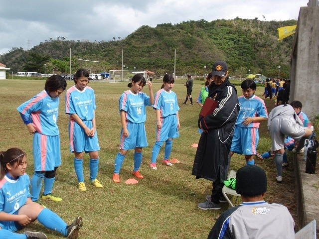 女子サッカー部が Kbc学園杯争奪 第２８回沖縄県女子サッカー選手県大会 準決勝に進出しました お知らせ 沖縄女子短期大学