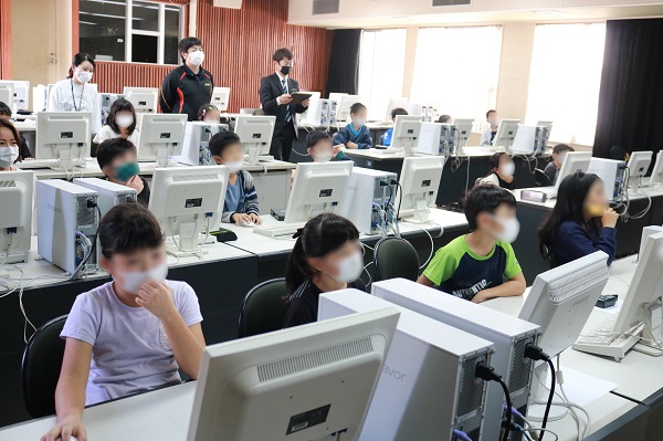 沖縄女子短期大学_産学連携推進センター_プログラミング教育_比嘉勇太