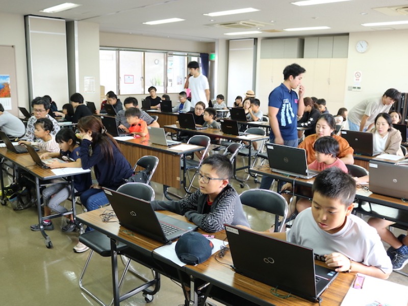 未来のIT人材創造事業_プログラミング教育_沖縄女子短期大学_産学連携推進室_比嘉勇太