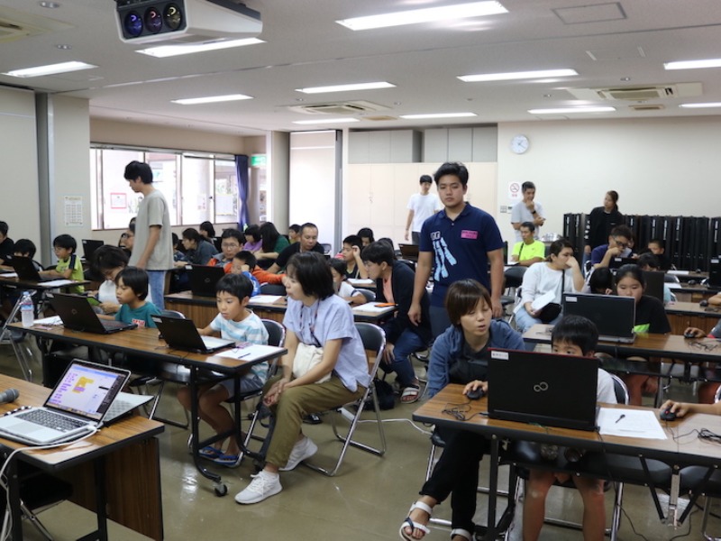未来のIT人材創造事業_プログラミング教育_沖縄女子短期大学_産学連携推進室_比嘉勇太