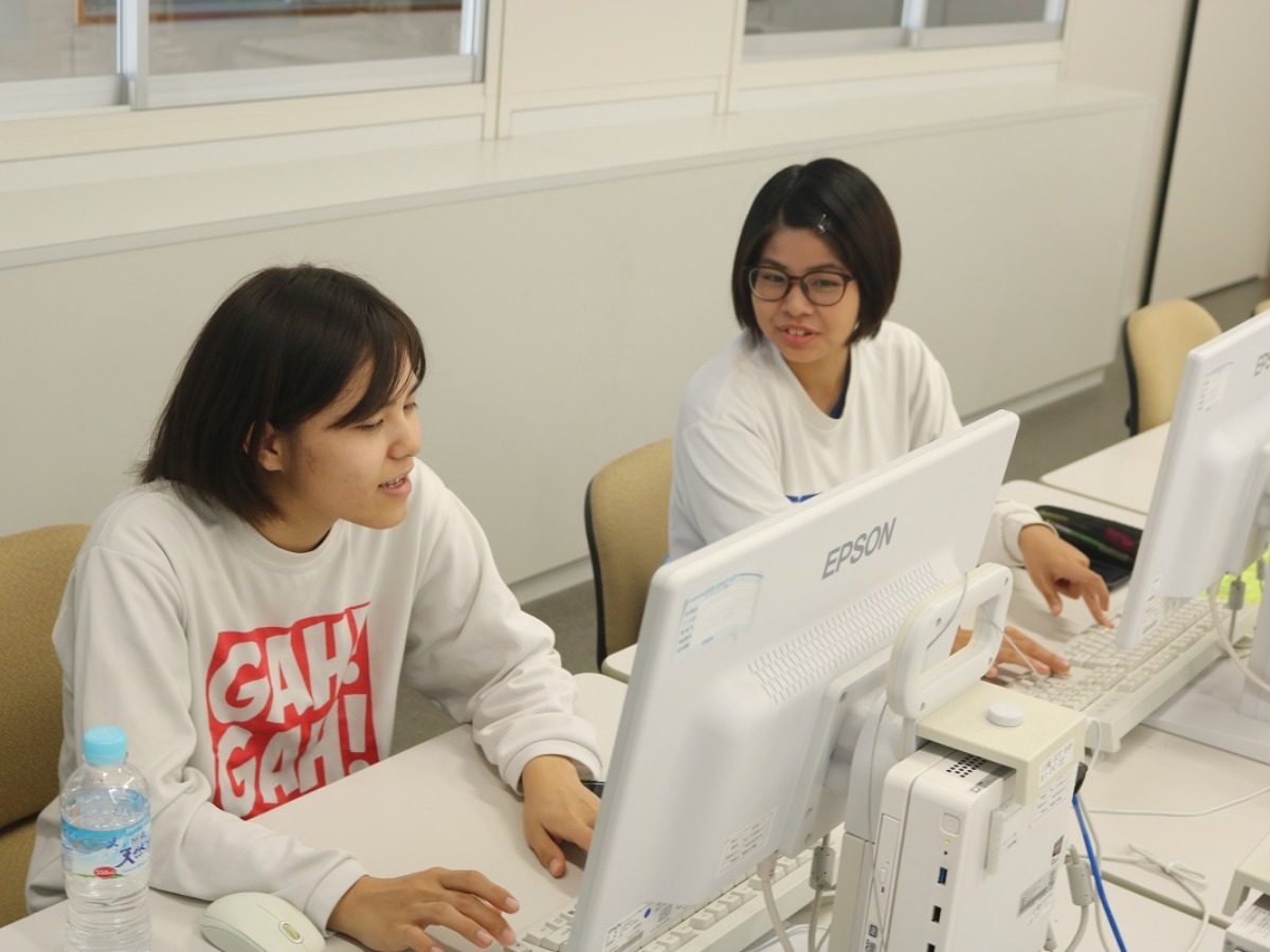 未来のIT人材創造事業_沖縄女子短期大学_産学連携推進室_比嘉勇太
