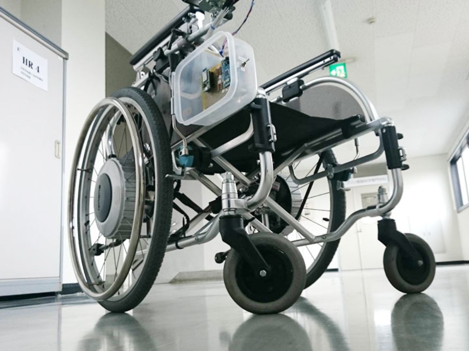 車いすロボット