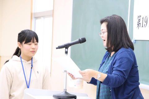 学内中国語スピーチコンテストで日文2年生が大活躍 日文のブログ 沖縄国際大学