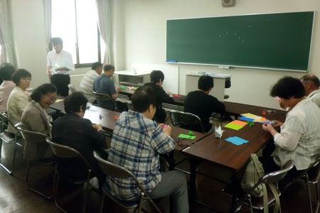 講座:江戸時代の折り紙~古典千羽鶴~ 講師は本学の学生です