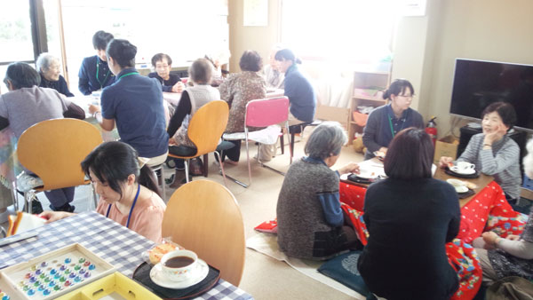 野一色では週3回行われるお茶の間事業に参加しました