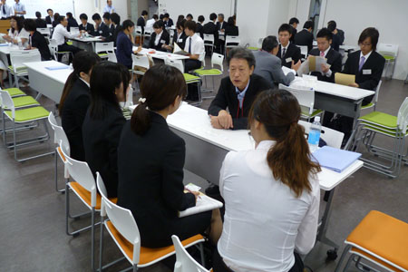 会社説明会シミユレーションと実習の打ち合わせ