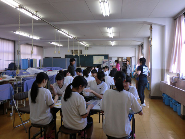 生徒26名の演習風景